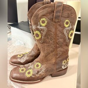Shyanne Brown Leather Heeled Boots with Yellow Sunflower Embroidery